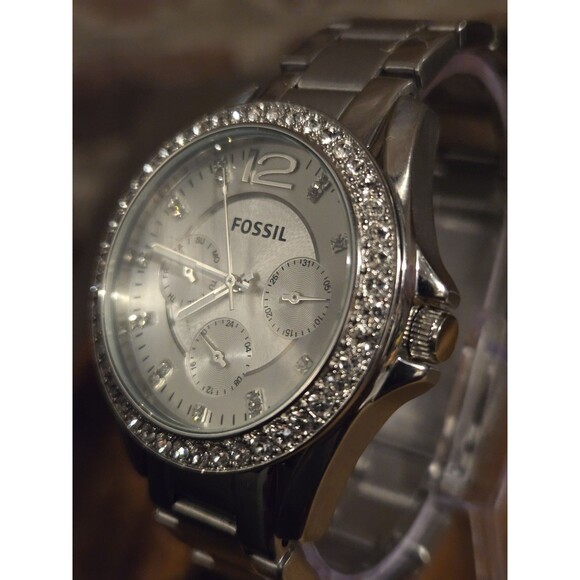 Fossil Riley ES3202 Womens Stainless Steel Analog Silver Dial Quartz Watch. MINT - Picture 2 of 9